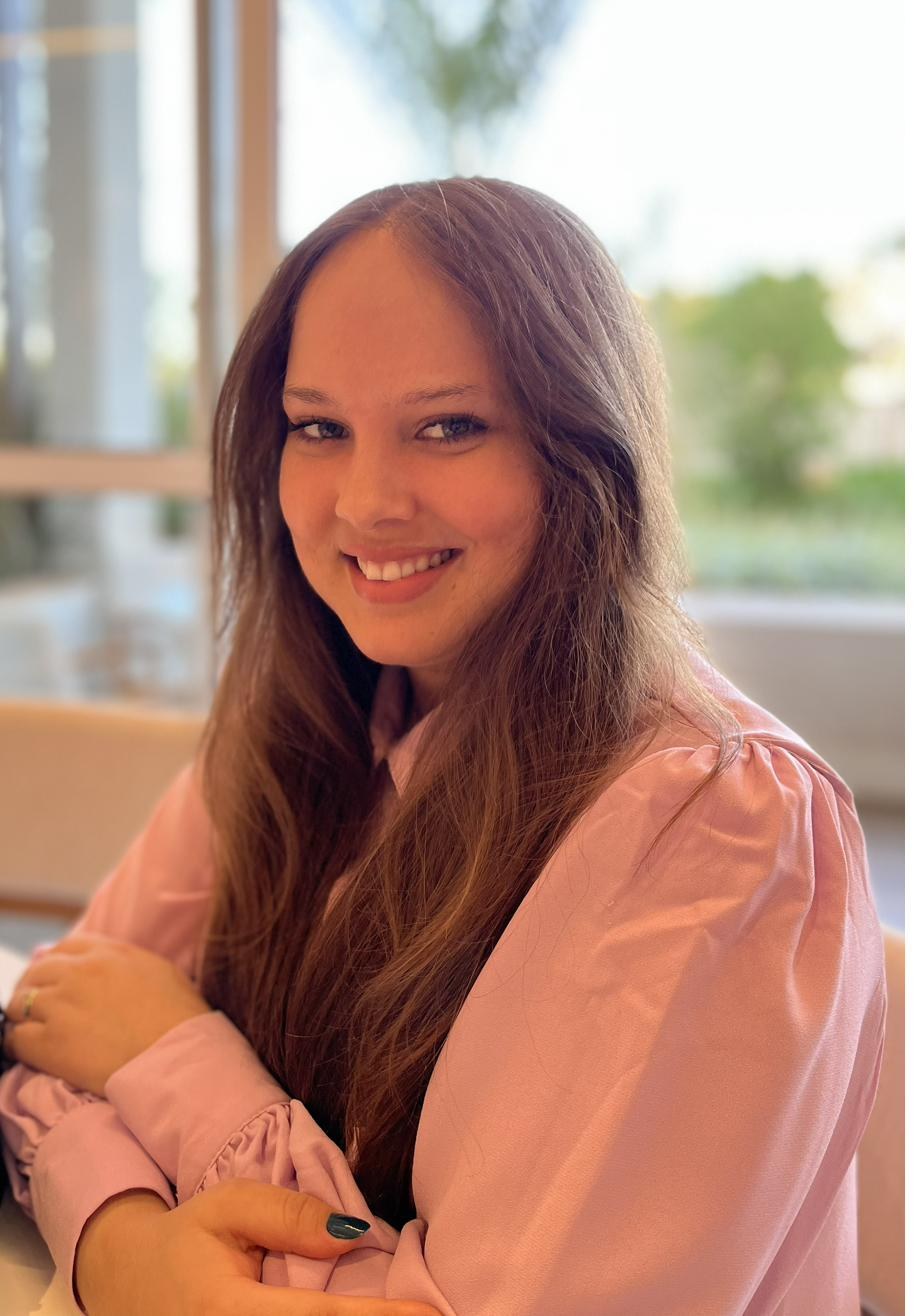 Larissa Cavazotto, psicóloga clínica